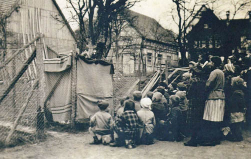 Wanderbühne von Gillmann 1933